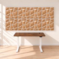 KI-Visualisierung: 8 AURVEX Paneele in Natural Oak mit SONNI 160-cm-Schreibtisch, Gestell Weiß